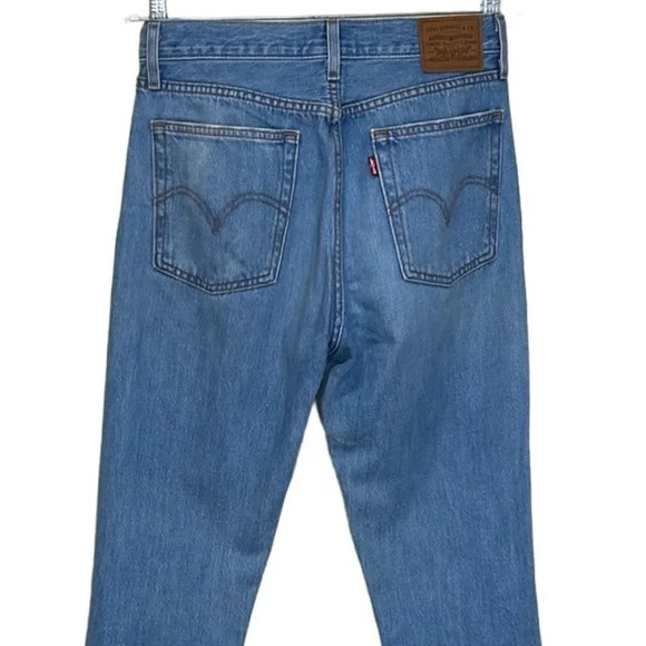 Levi’s - Wedgie Straight, Icon-Fit, Distressed Cropped High Rise Jeans - Size 27 - Picture 12 of 17
